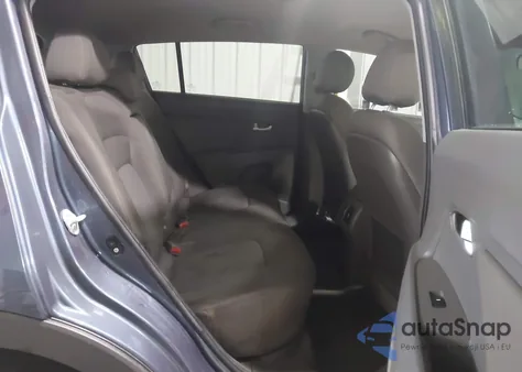 2016 Kia Sportage Lx z USA, uszkodzony, nr VIN KNDPB3ACXG7880001